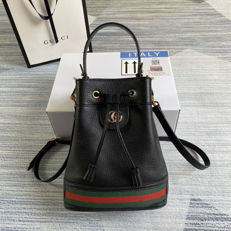 G*u*i bucket bags
